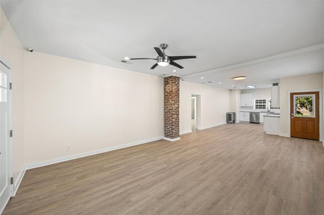 310 Hunt Street, Houston, TX 77003