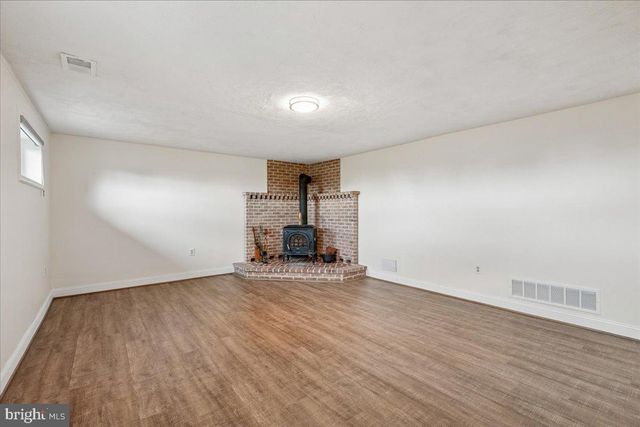 102 GREEN SPRING DR, Annapolis, MD 21403