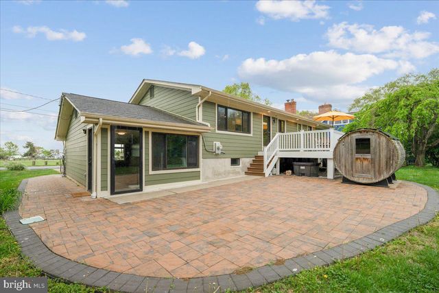 102 GREEN SPRING DR, Annapolis, MD 21403