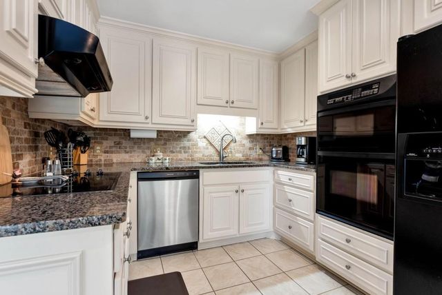 5692 Mallard Crossing, Gainesville, GA 30504