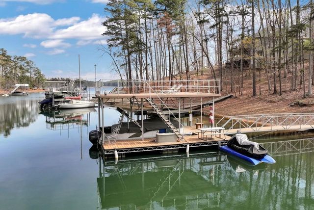 5692 Mallard Crossing, Gainesville, GA 30504