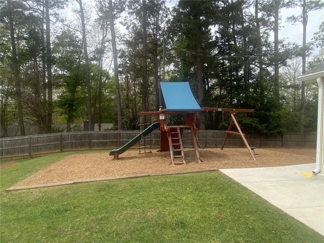 5692 Mallard Crossing, Gainesville, GA 30504