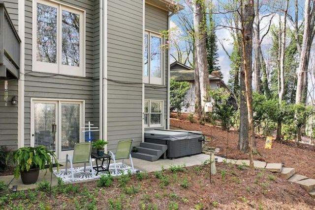 5692 Mallard Crossing, Gainesville, GA 30504