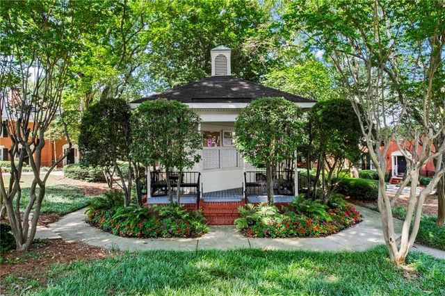 101 Defoors Mill Drive NW, Atlanta, GA 30318