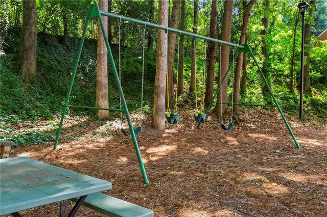 101 Defoors Mill Drive NW, Atlanta, GA 30318