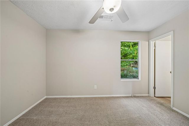 674 Inland Way NW, Lilburn, GA 30047