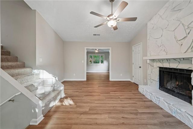 674 Inland Way NW, Lilburn, GA 30047