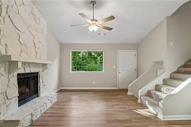 674 Inland Way NW, Lilburn, GA 30047
