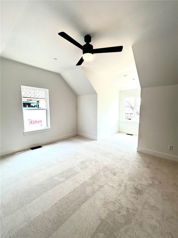 2404 S 31st Street, Rogers, AR 72758