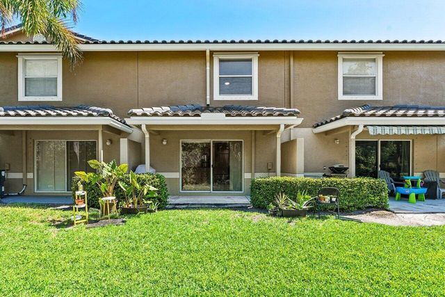 2764 SE Birmingham Drive, Stuart, FL 34994