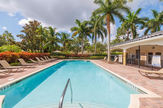 2764 SE Birmingham Drive, Stuart, FL 34994