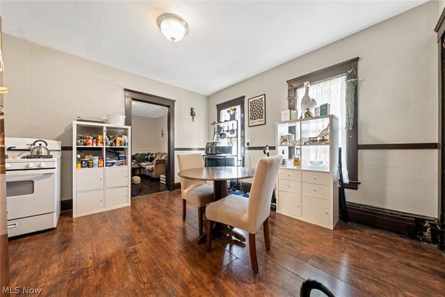 4302 Bridgeview Avenue, Newburgh Heights, OH 44105