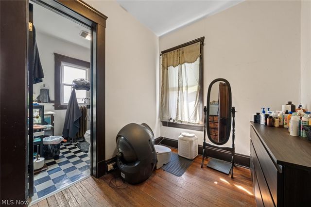 4302 Bridgeview Avenue, Newburgh Heights, OH 44105