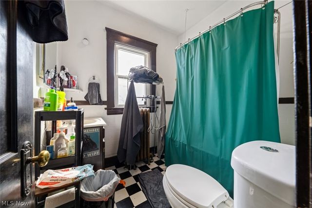 4302 Bridgeview Avenue, Newburgh Heights, OH 44105