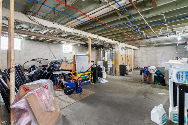 4302 Bridgeview Avenue, Newburgh Heights, OH 44105