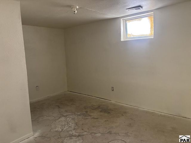 1214 E 5th St, Pueblo, CO 81001