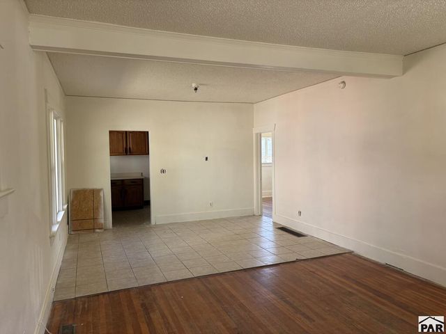 1214 E 5th St, Pueblo, CO 81001