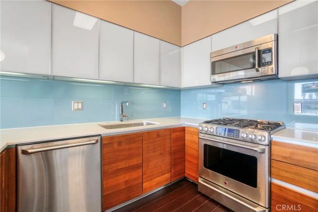 11500 Tennessee Ave 432, Los Angeles, CA 90064