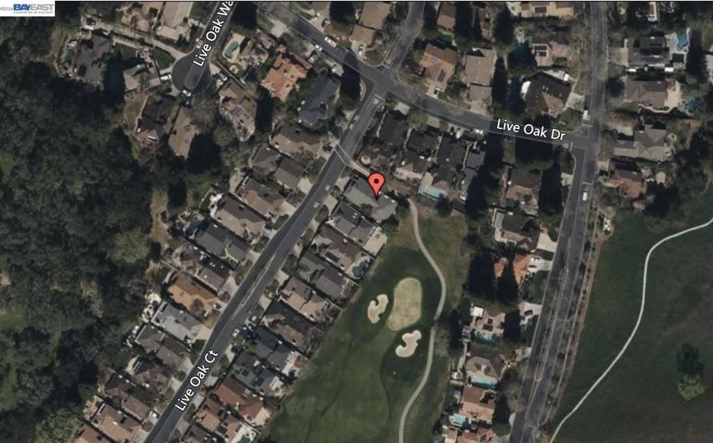 Image 2 of property listing at 3005 Live Oak Ct., Danville, CA 94506