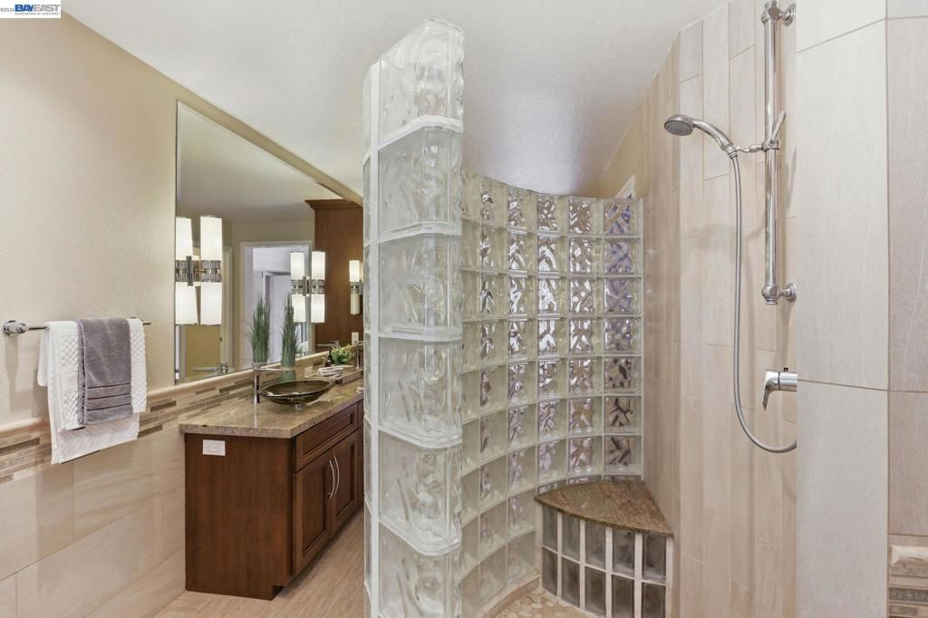Image 28 of property listing at 3005 Live Oak Ct., Danville, CA 94506