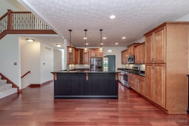 2504 Bexley Hills Place, Beavercreek Twp, OH 45385