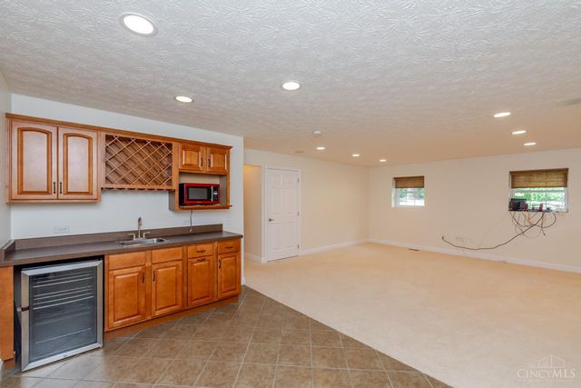 2504 Bexley Hills Place, Beavercreek Twp, OH 45385