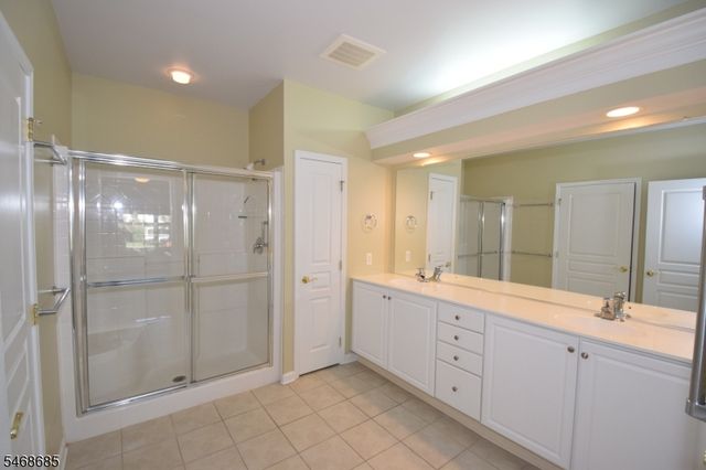 6208 Westover Way 6208, Franklin Twp., NJ 08873