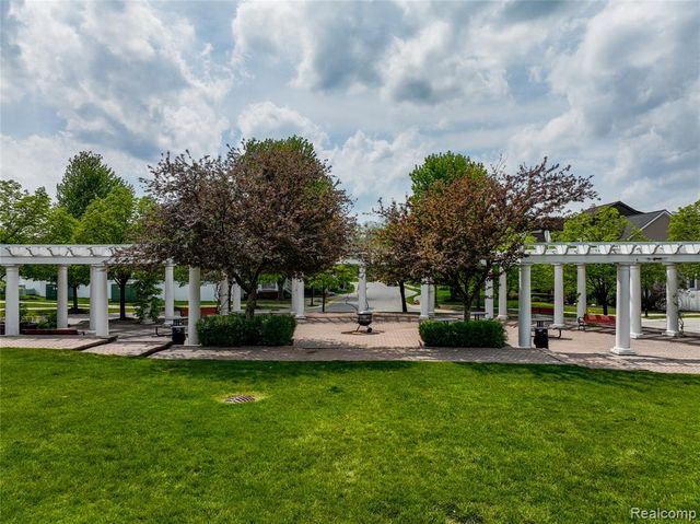 3868 Forester Boulevard, Auburn Hills, MI 48326