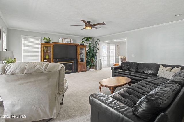 76 Wrexham Place, Elizabethtown, NC 28337