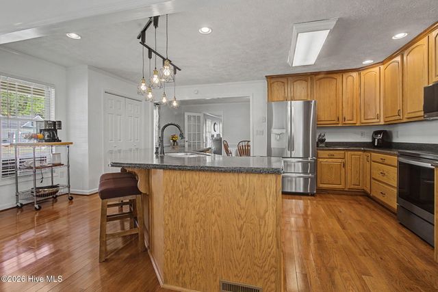 76 Wrexham Place, Elizabethtown, NC 28337