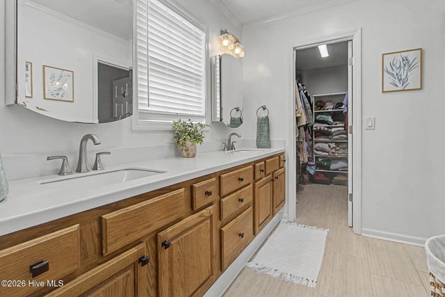 76 Wrexham Place, Elizabethtown, NC 28337