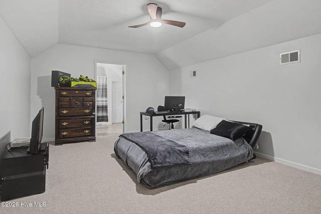 76 Wrexham Place, Elizabethtown, NC 28337