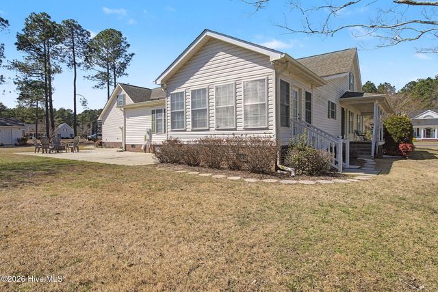 76 Wrexham Place, Elizabethtown, NC 28337