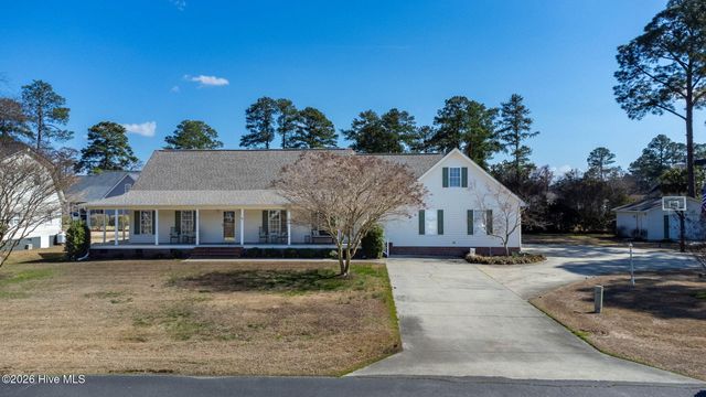 76 Wrexham Place, Elizabethtown, NC 28337