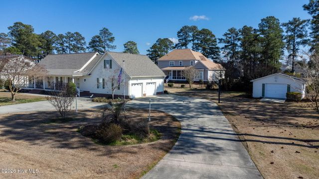 76 Wrexham Place, Elizabethtown, NC 28337