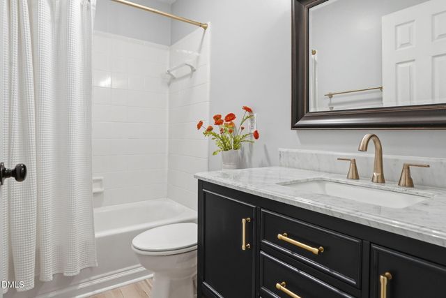 5052 Bartons Enclave Lane, Raleigh, NC 27613