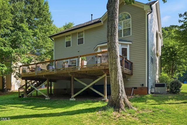 5052 Bartons Enclave Lane, Raleigh, NC 27613