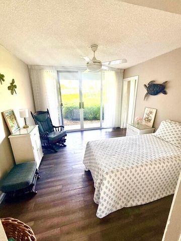 1221 Hillsboro Mile 18a, Hillsboro Beach, FL 33062