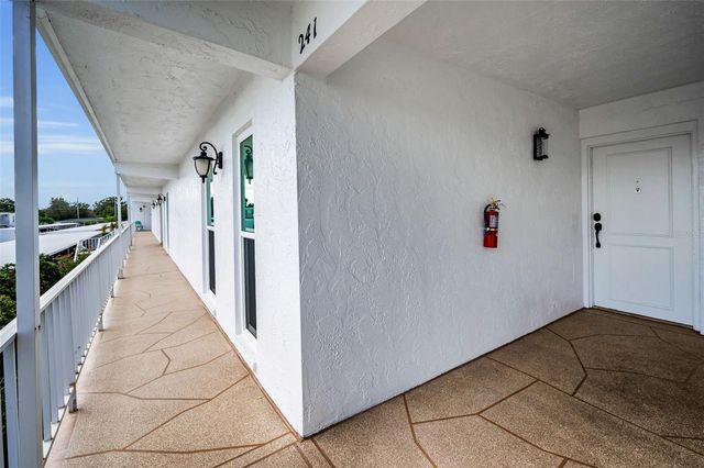 1655 S HIGHLAND AVENUE D241, Clearwater, FL 33756