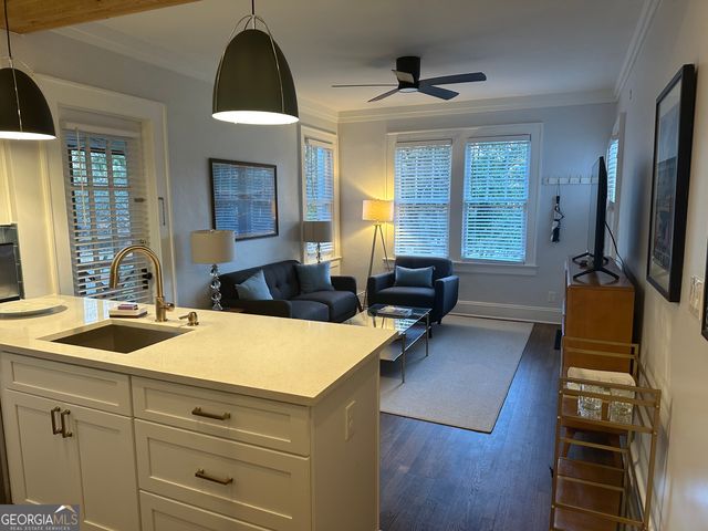 1136 Lanier Boulevard, Atlanta, GA 30306