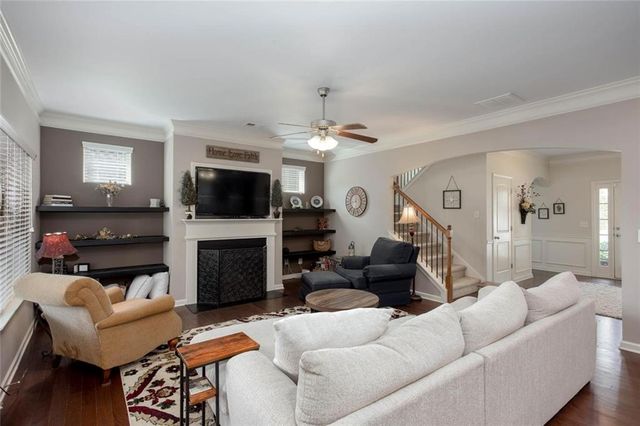 418 Parkstone Drive, Woodstock, GA 30188