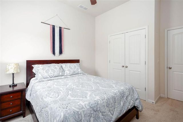 418 Parkstone Drive, Woodstock, GA 30188