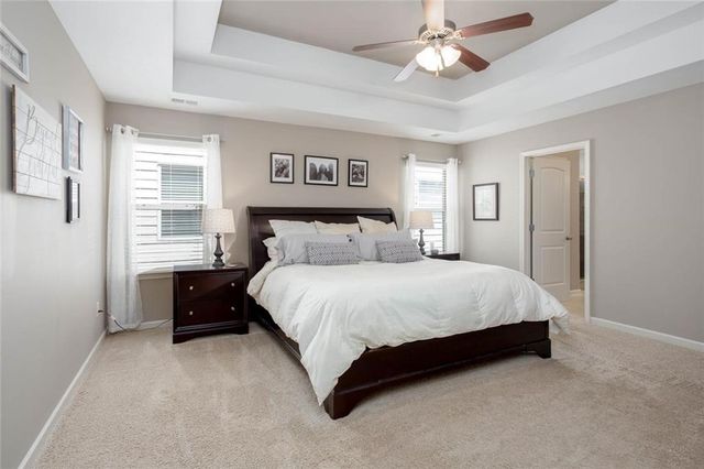 418 Parkstone Drive, Woodstock, GA 30188