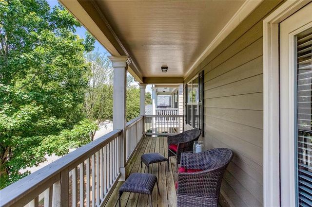 418 Parkstone Drive, Woodstock, GA 30188