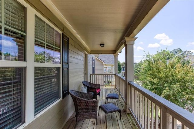 418 Parkstone Drive, Woodstock, GA 30188