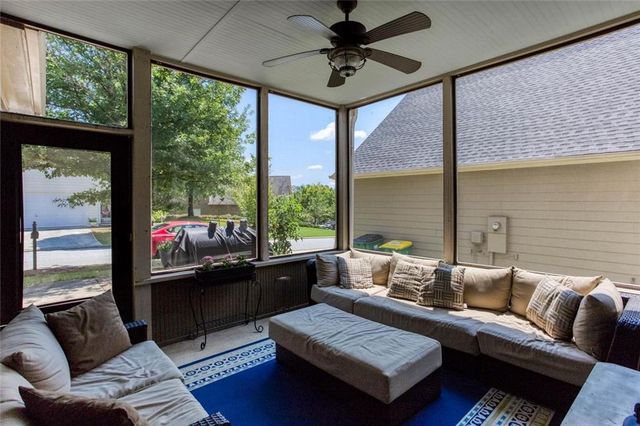 418 Parkstone Drive, Woodstock, GA 30188