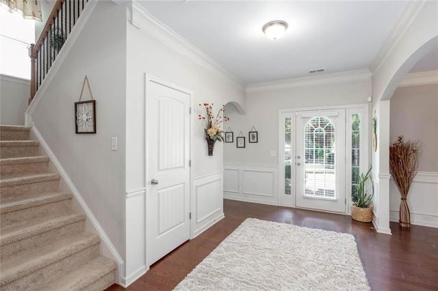 418 Parkstone Drive, Woodstock, GA 30188