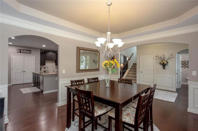 418 Parkstone Drive, Woodstock, GA 30188