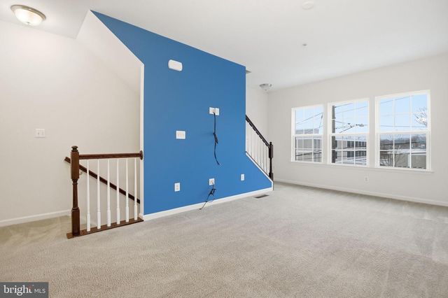 3400 10TH PL SE, Washington, DC 20032