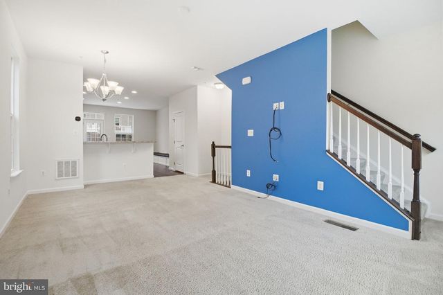 3400 10TH PL SE, Washington, DC 20032